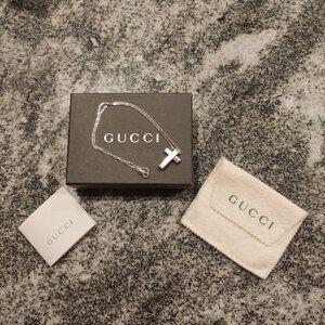 Made In Italy, GUCCI Sterling Silver Cross Necklace with pouch and box - UNISEX